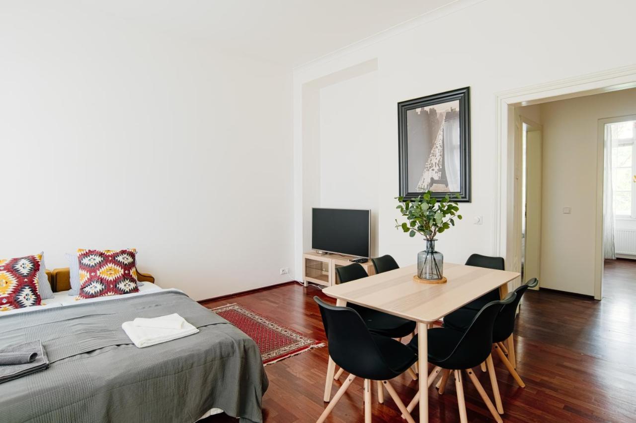 Apartment Gesse Kollarova Prague Exterior photo