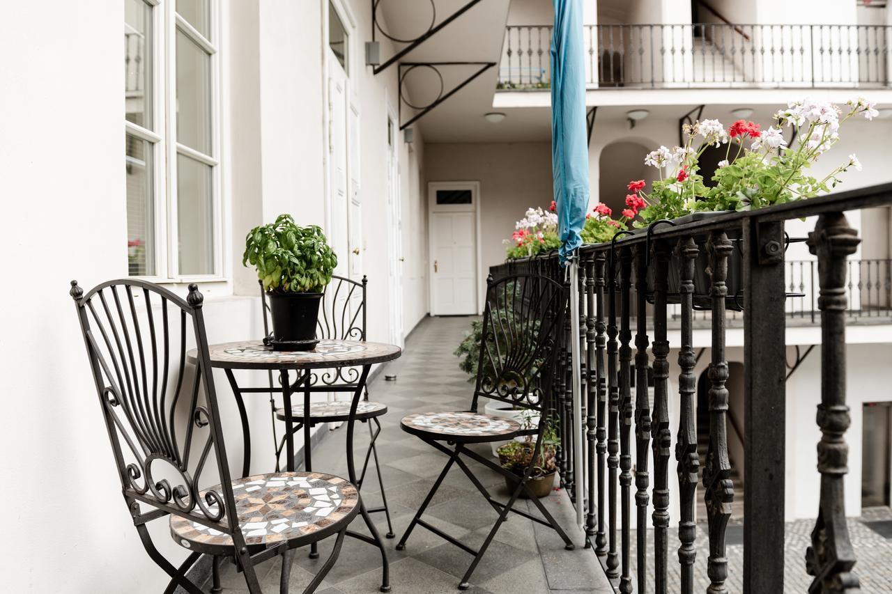 Apartment Gesse Kollarova Prague Exterior photo